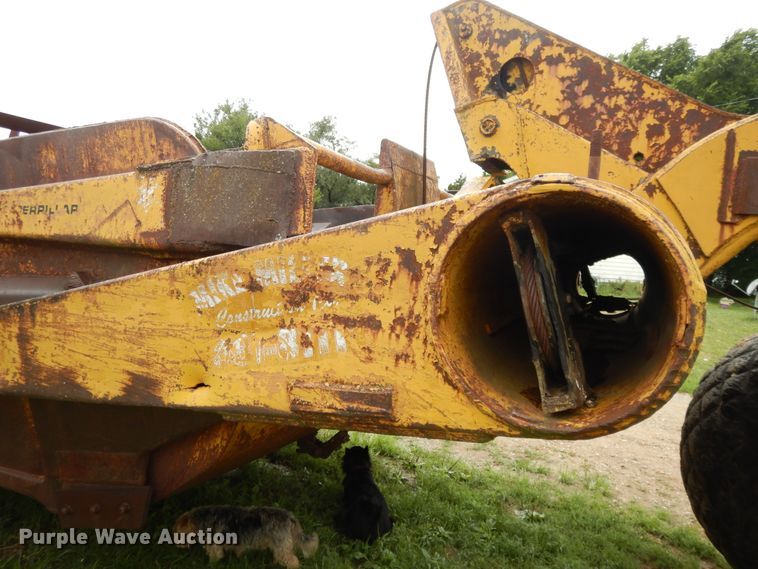 image for item DF5168 Caterpillar 80  scraper