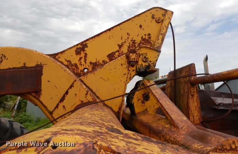 image for item DF5168 Caterpillar 80  scraper