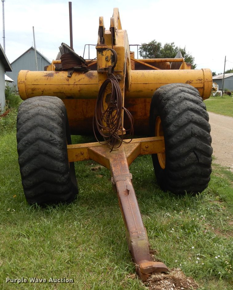 image for item DF5169 Caterpillar 80  scraper