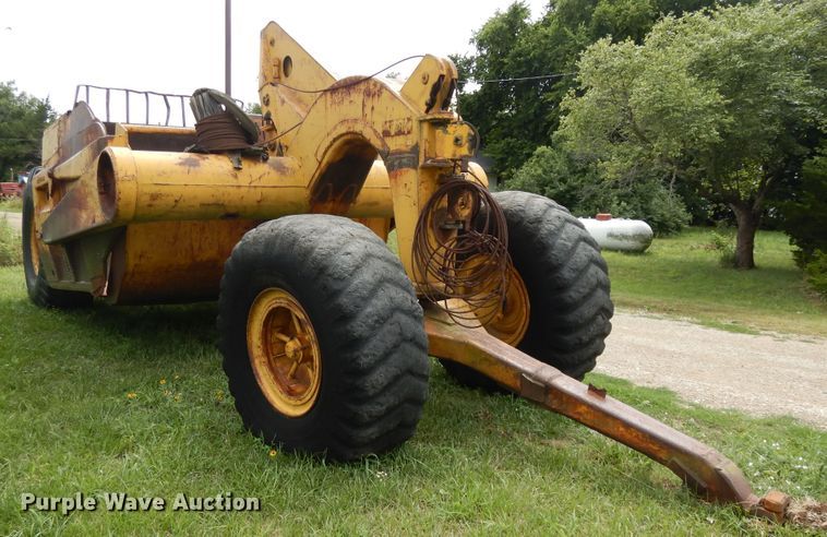 image for item DF5169 Caterpillar 80  scraper