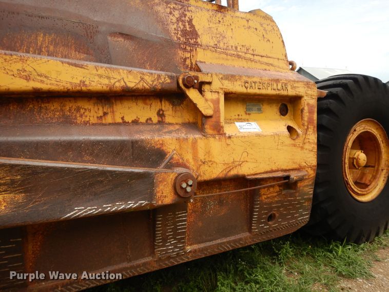 image for item DF5169 Caterpillar 80  scraper