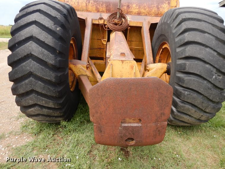 image for item DF5169 Caterpillar 80  scraper