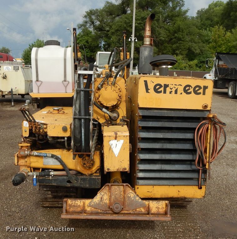 image for item DF5170 1996 Vermeer D24X40  directional boring unit