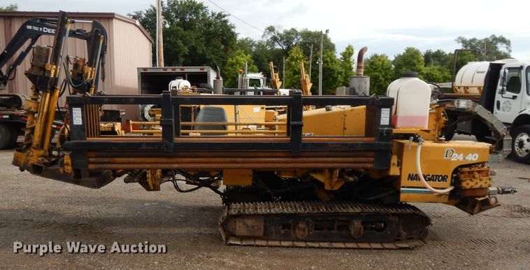 image for item DF5170 1996 Vermeer D24X40  directional boring unit