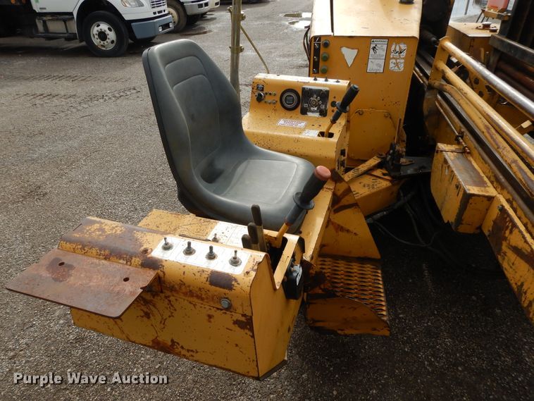 image for item DF5170 1996 Vermeer D24X40  directional boring unit