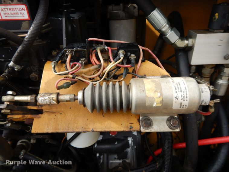 image for item DF5170 1996 Vermeer D24X40  directional boring unit