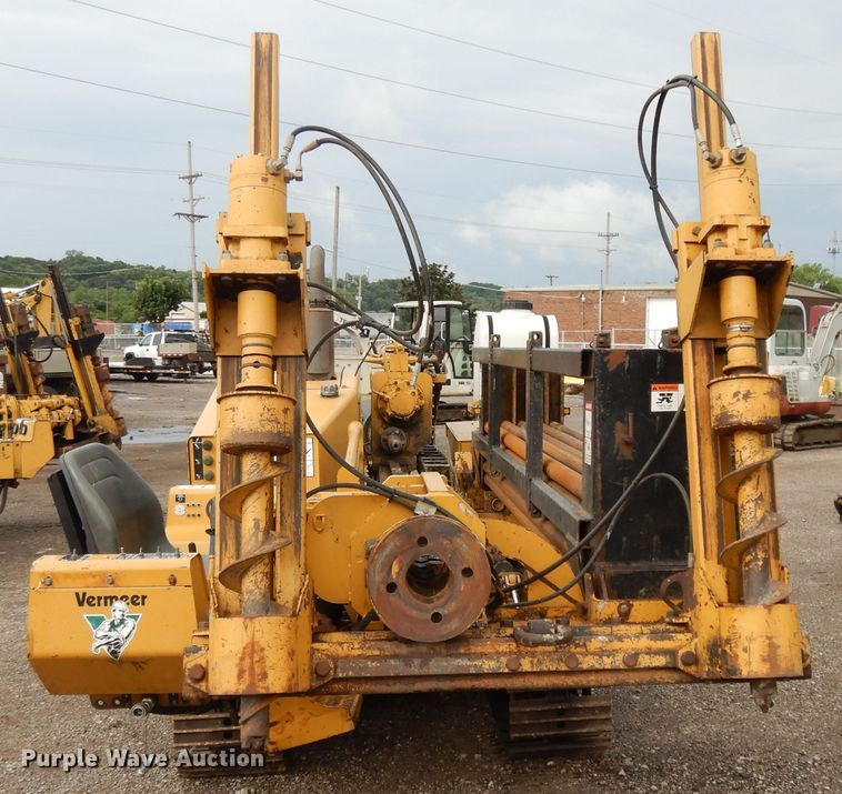 image for item DF5171 1997 Vermeer D24X40  directional boring unit