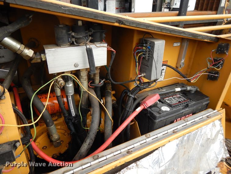 image for item DF5171 1997 Vermeer D24X40  directional boring unit