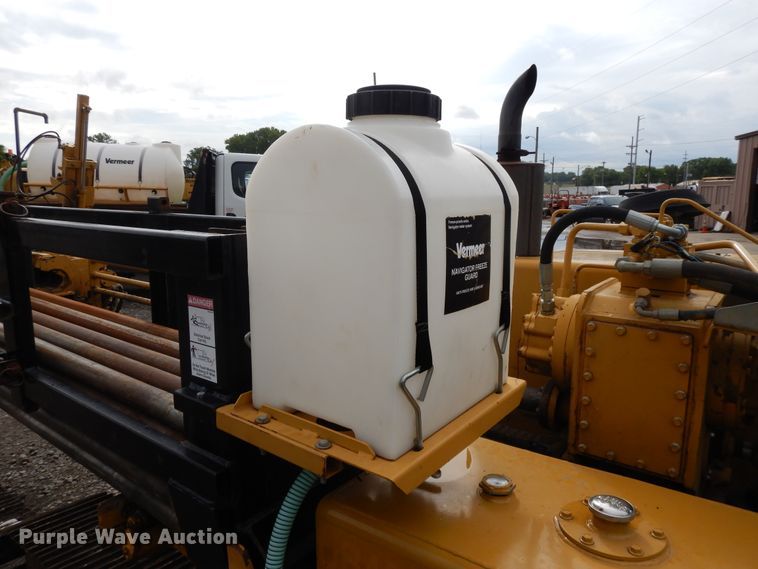 image for item DF5171 1997 Vermeer D24X40  directional boring unit