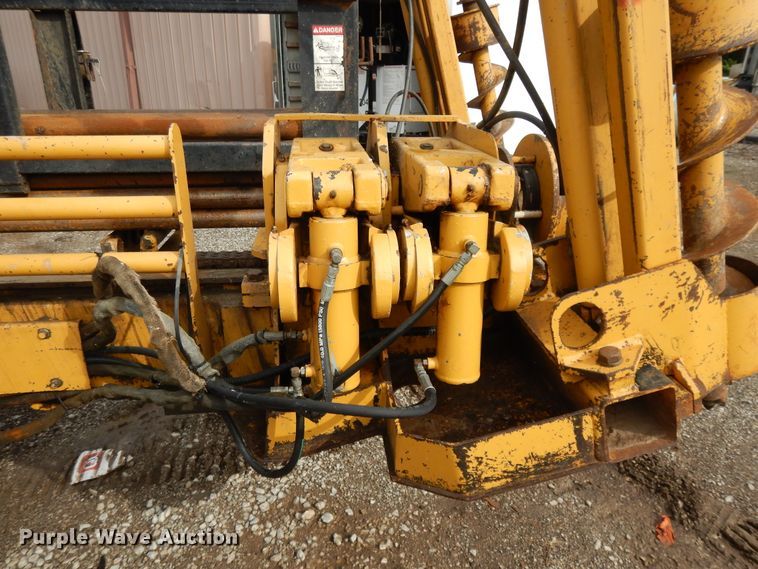 image for item DF5171 1997 Vermeer D24X40  directional boring unit