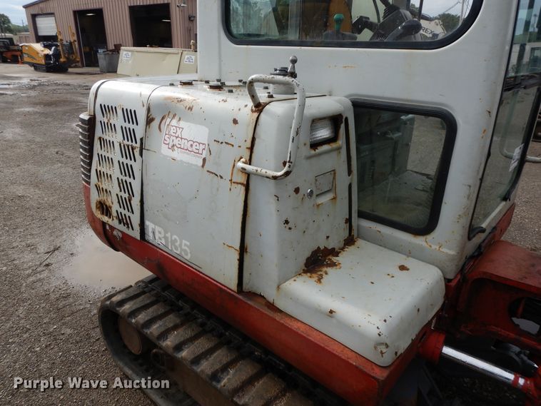 image for item DF5172 2005 Takeuchi TB135  mini excavator