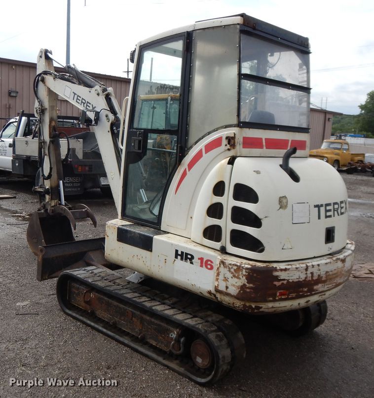 image for item DF5173 2006 Terex HR16  mini excavator