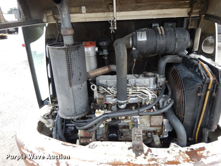 image for item DF5173 2006 Terex HR16  mini excavator