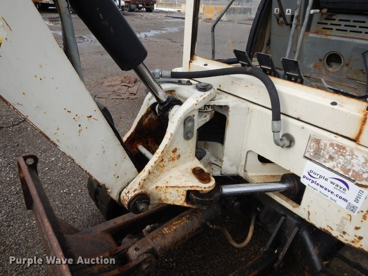 image for item DF5173 2006 Terex HR16  mini excavator