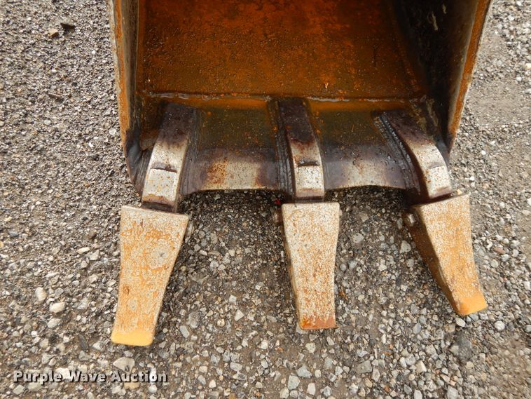 image for item DF5173 2006 Terex HR16  mini excavator