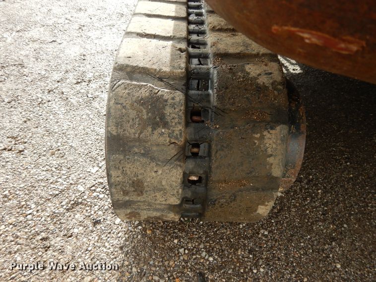 image for item DF5173 2006 Terex HR16  mini excavator