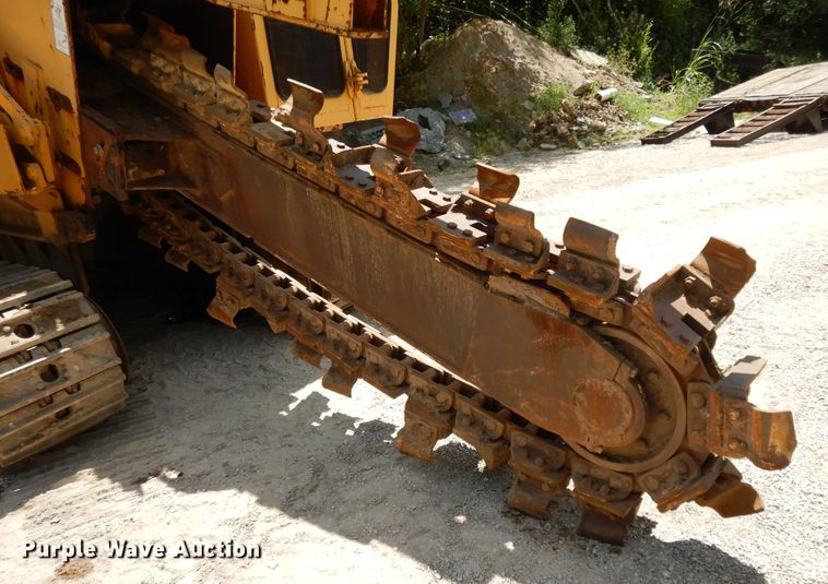 image for item DF5174 2000 Vermeer T655  trencher