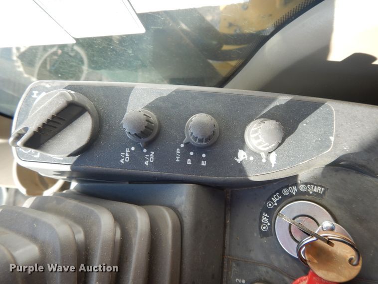 image for item DF5206 2008 John Deere 350D LC  excavator