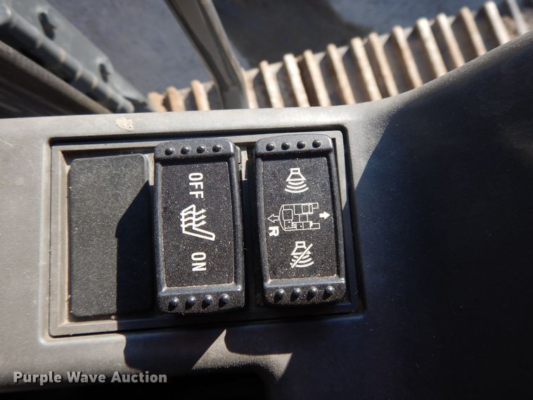 image for item DF5206 2008 John Deere 350D LC  excavator