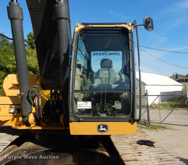 image for item DF5206 2008 John Deere 350D LC  excavator