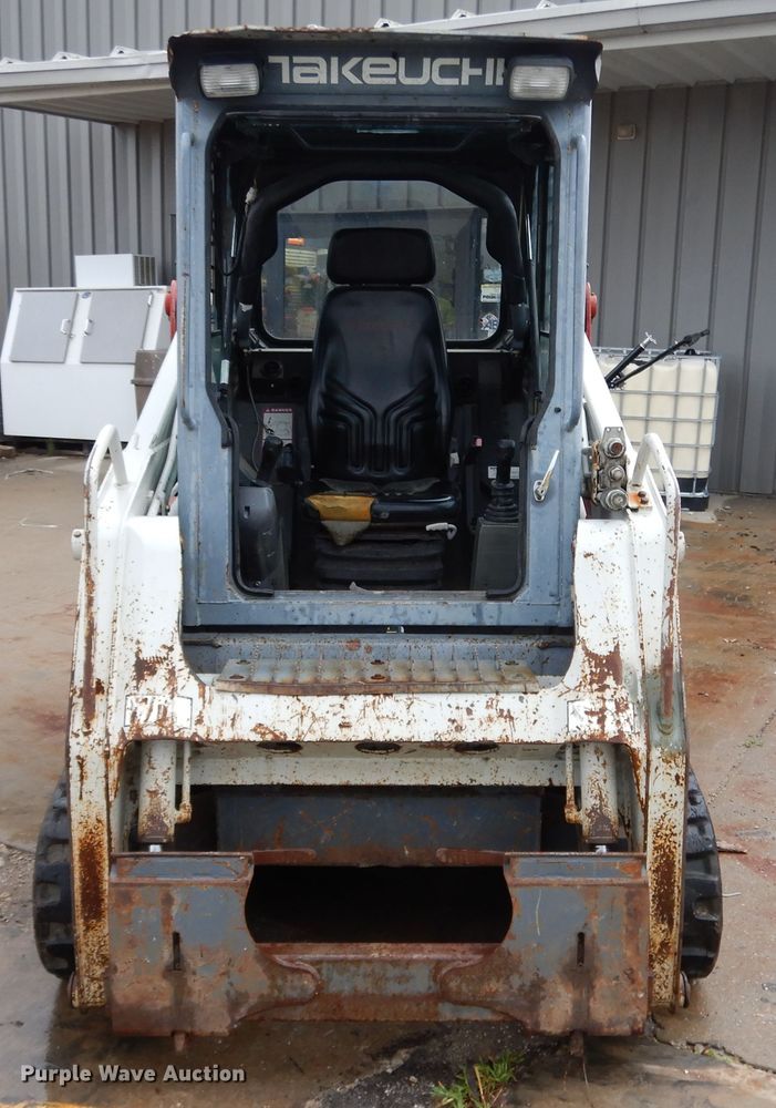 image for item DF5215 2007 Takeuchi TL130  skid steer loader