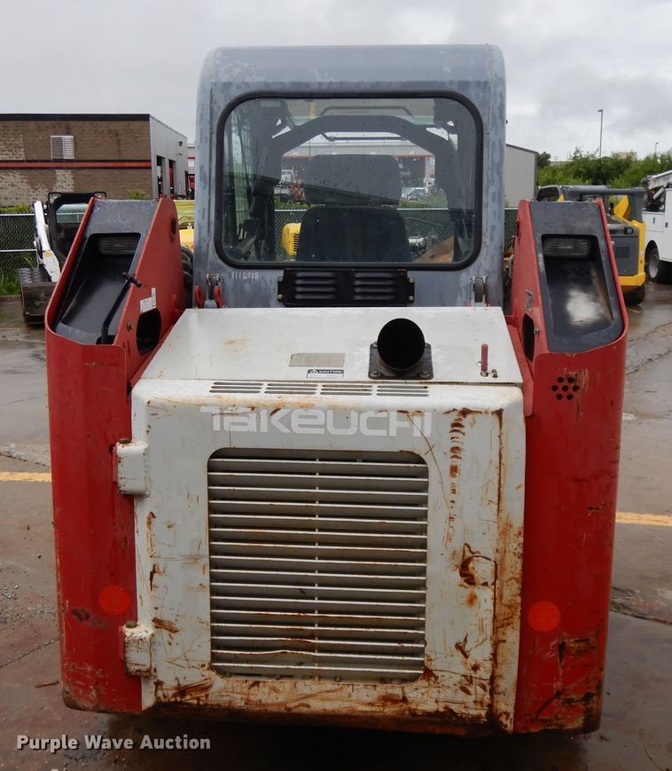 image for item DF5215 2007 Takeuchi TL130  skid steer loader