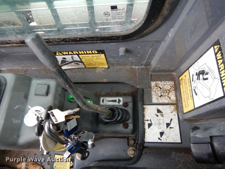 image for item DF5215 2007 Takeuchi TL130  skid steer loader