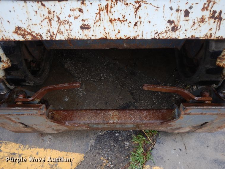 image for item DF5215 2007 Takeuchi TL130  skid steer loader