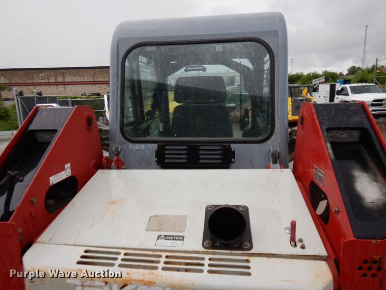 image for item DF5215 2007 Takeuchi TL130  skid steer loader