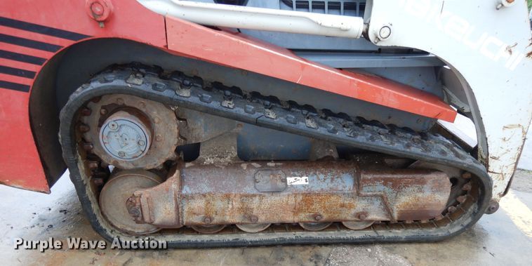 image for item DF5215 2007 Takeuchi TL130  skid steer loader