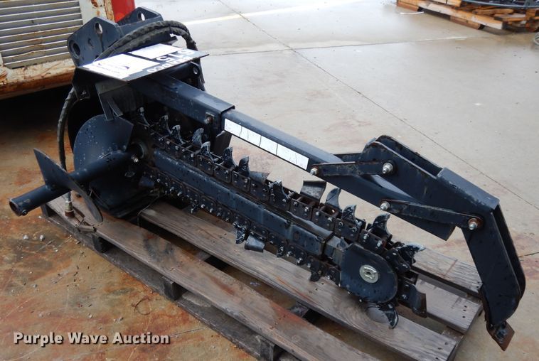 image for item DF5216 Bradco 615 trencher