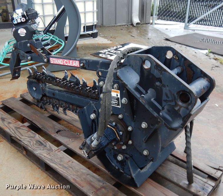 image for item DF5216 Bradco 615 trencher