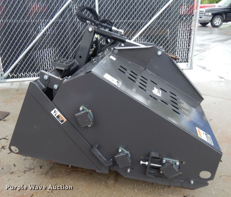 image for item DF5217 2018 Paladin QLAF6874-0022 76"W skid steer rake