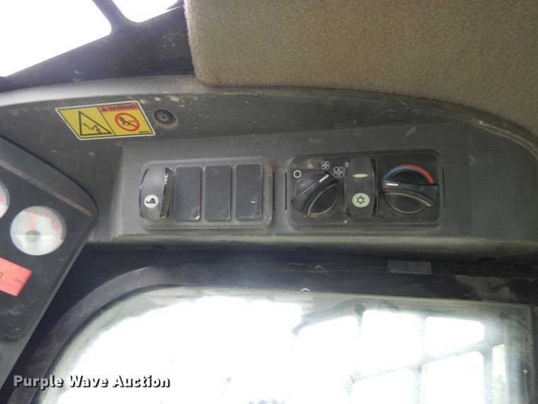 image for item DF5219 2013 Caterpillar 289C  tracked skid steer loader