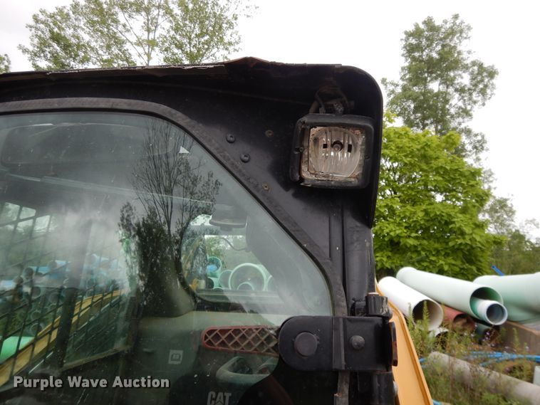 image for item DF5219 2013 Caterpillar 289C  tracked skid steer loader