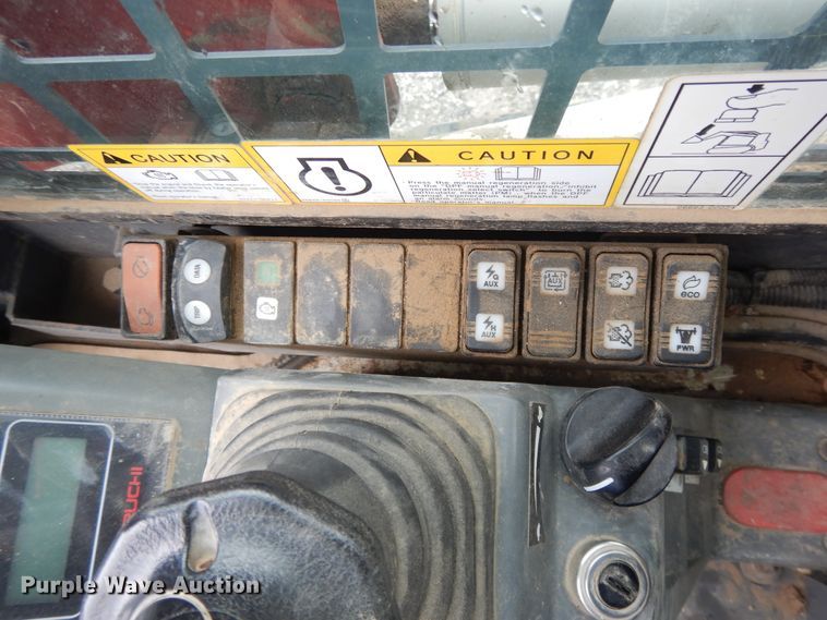 image for item DF5220 2015 Takeuchi TL8  tracked skid steer loader