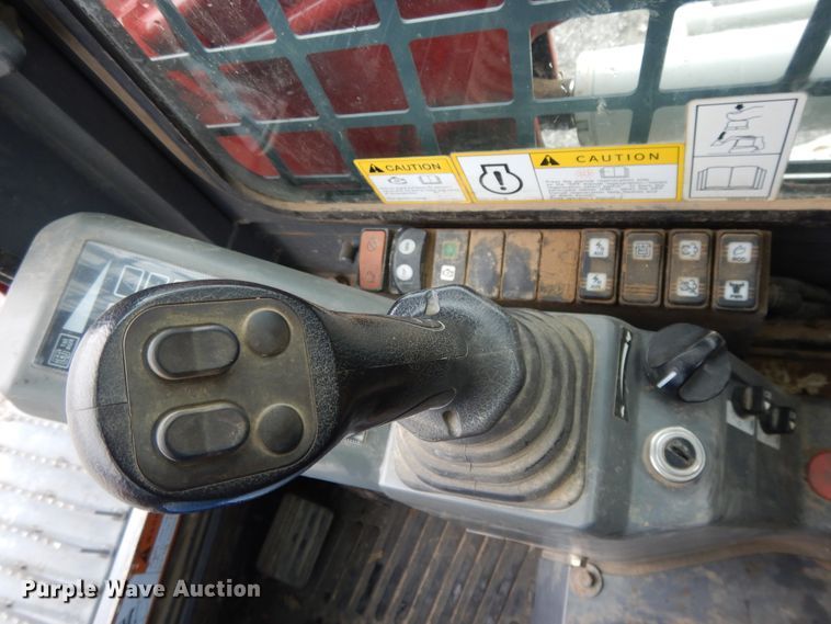 image for item DF5220 2015 Takeuchi TL8  tracked skid steer loader