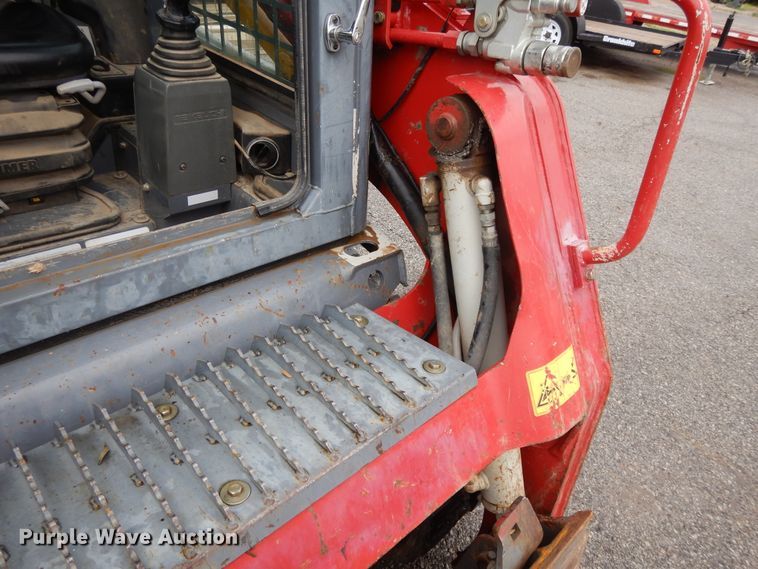 image for item DF5220 2015 Takeuchi TL8  tracked skid steer loader