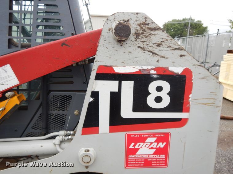 image for item DF5220 2015 Takeuchi TL8  tracked skid steer loader