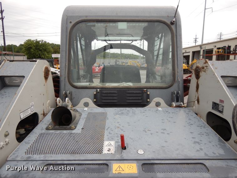 image for item DF5220 2015 Takeuchi TL8  tracked skid steer loader