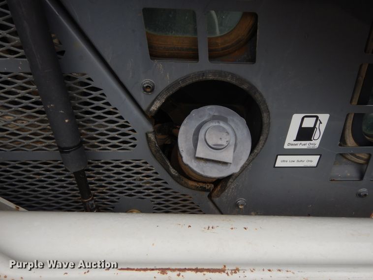 image for item DF5220 2015 Takeuchi TL8  tracked skid steer loader