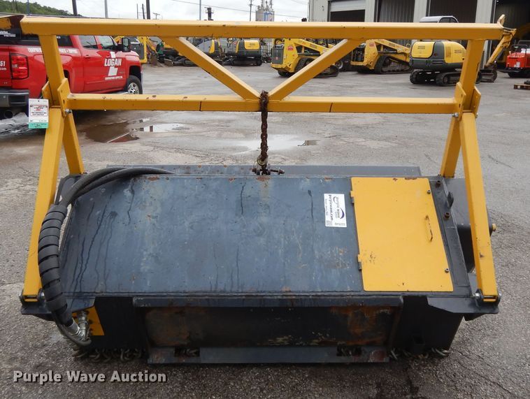 image for item DF5222 2018 Arrow Material Handling 23070MHUN-D high Flow mulcher