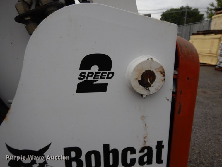 image for item DF5223 2010 Bobcat S650  skid steer loader