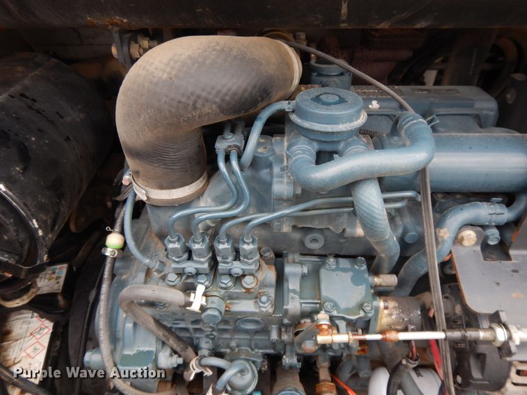 image for item DF5223 2010 Bobcat S650  skid steer loader