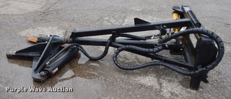 image for item DF5224 2017 Sidney skid steer tree shear