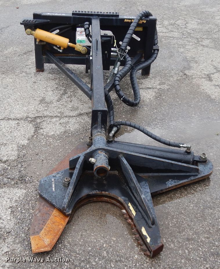 image for item DF5224 2017 Sidney skid steer tree shear