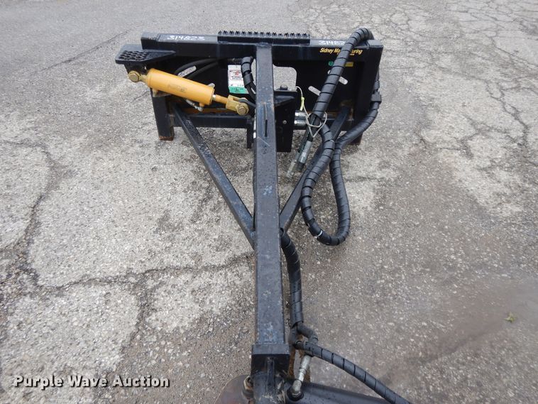 image for item DF5224 2017 Sidney skid steer tree shear