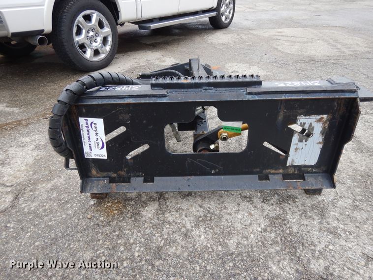 image for item DF5224 2017 Sidney skid steer tree shear