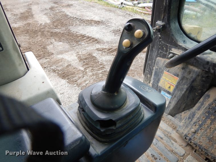 image for item DF5225 2008 Caterpillar 963D  track loader