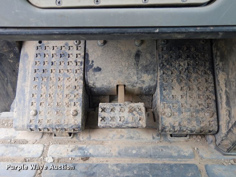 image for item DF5225 2008 Caterpillar 963D  track loader